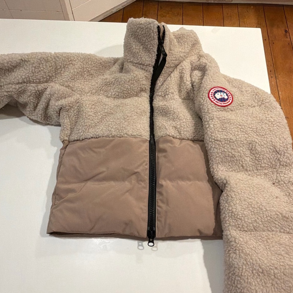 Canada Goose Elora Puffer Jacket— BNWT!!!! Size S! Limited Edition